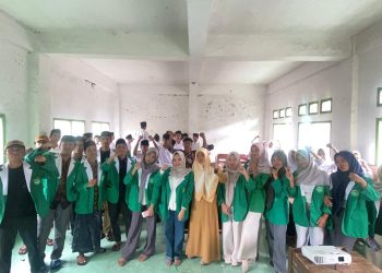 HP2M HIMMAH NW IAIH NW LOTIM GELAR PENGABDIAN MASYARAKAT BERTEMA PENCEGAHAN PERNIKAHAN DINI